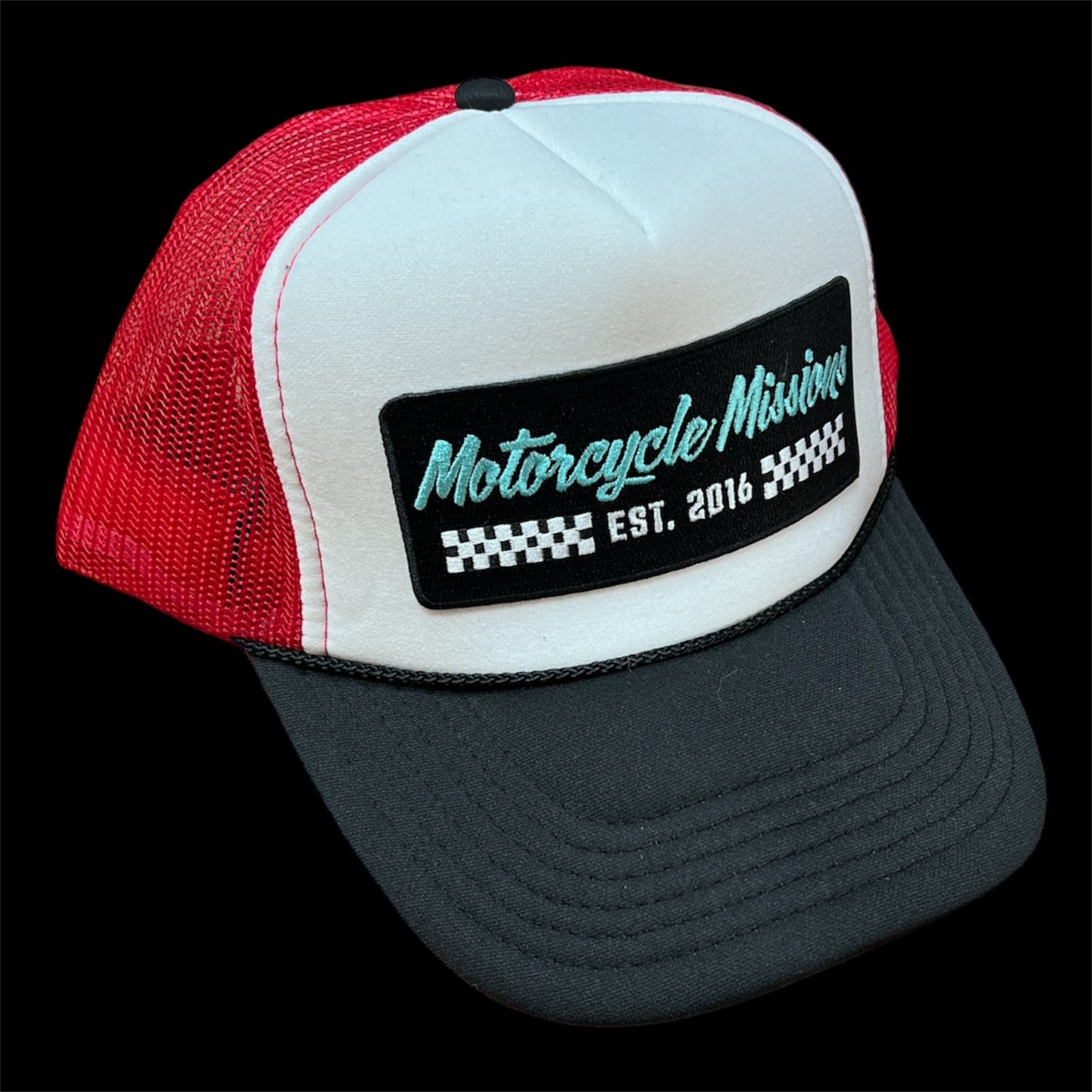 SNAPBACK TRUCKER HAT - RED/WHITE